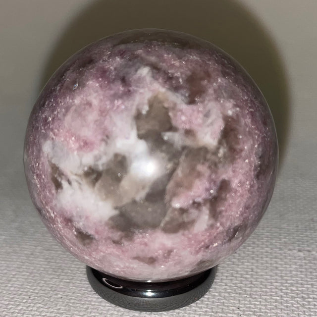 Small Crystal Spheres