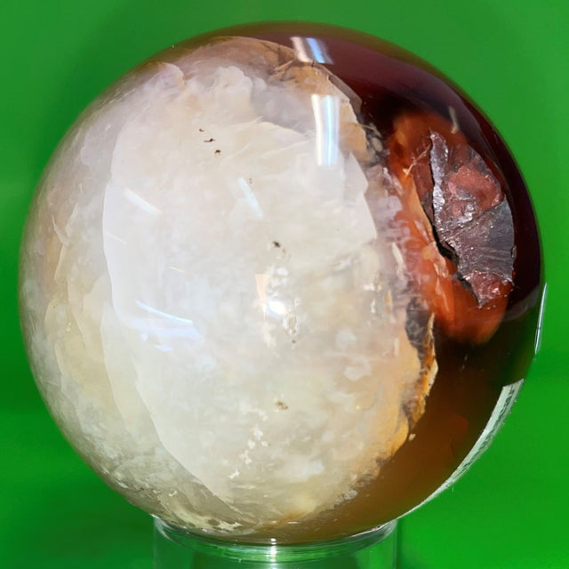 Small Crystal Spheres