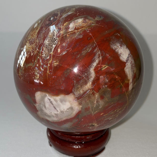 Large Crystal Spheres