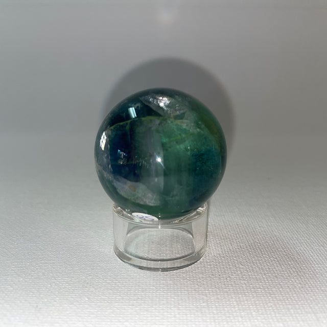 Small Crystal Spheres