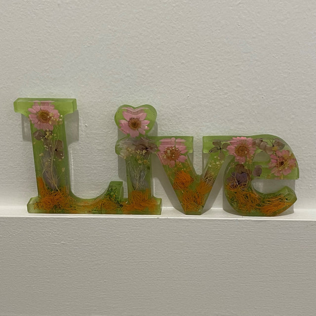 Resin "LIVE" Signs